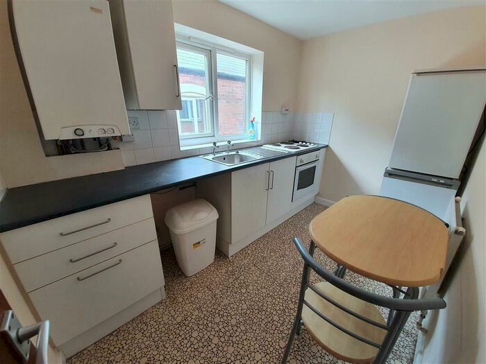 1 Bedroom Flat To Rent In Wellington Street, Burton-On-Trent, DE14