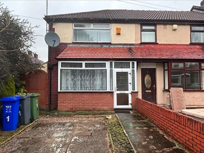 2 Bedroom End Terrace House To Rent In Saxwood Avenue, Manchester, M9