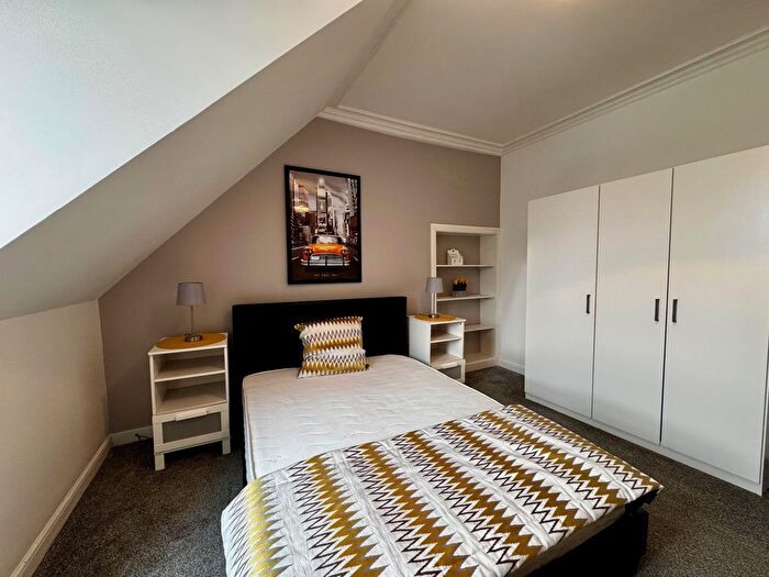 1 Bedroom Flat To Rent In Holland Street, Aberdeen, AB25
