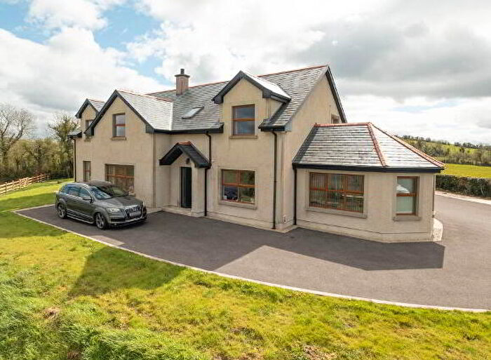 5 Bedroom Detached House For Sale In Newtown Road, Derrygonnelly, BT93