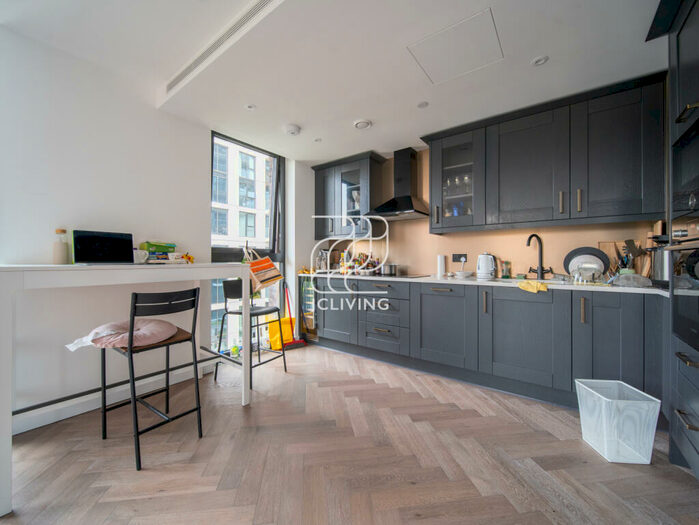 2 Bedroom Flat To Rent In Merino Gardens, London, E1W