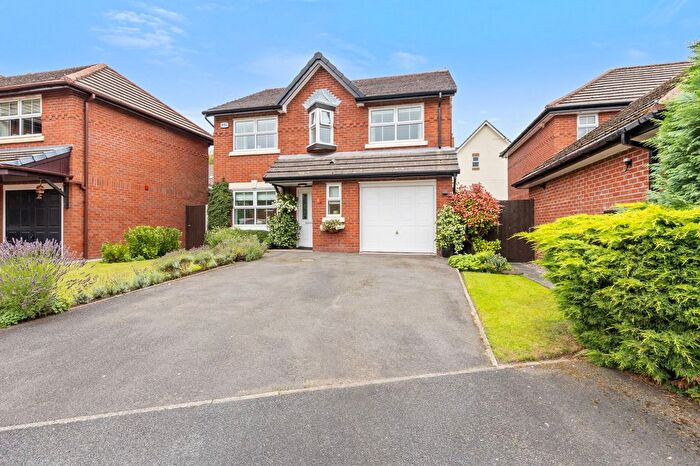 4 Bedroom Detached House For Sale In Millbrook Close, Glazebury, WA3
