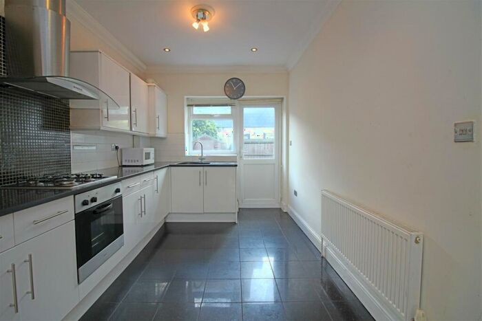 3 Bedroom House To Rent In Bowdon Road, London, E17
