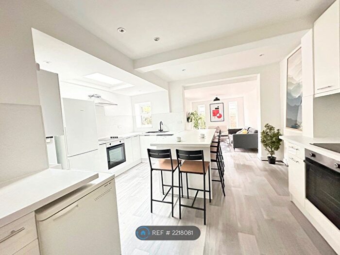 7 Bedroom Terraced House To Rent In Danes Road, Exeter, EX4