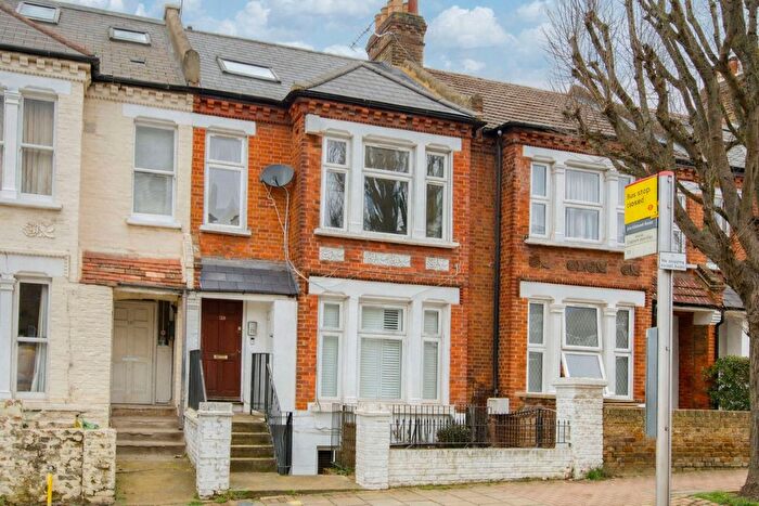 1 Bedroom Flat For Sale In Earlsfield Road, Earlsfield, SW18