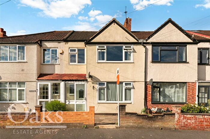 3 Bedroom Terraced House For Sale In Kingsmead Avenue, Mitcham, CR4