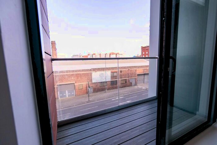 2 Bedroom Apartment To Rent In The Summit Parliament Street, Liverpool, Merseyside, L8