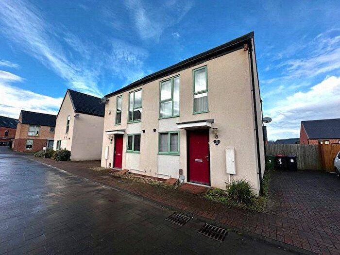 2 Bedroom Semi-Detached House To Rent In Hendy Avenue, Ketley, Telford, Shropshire, TF1