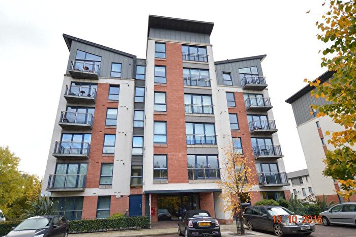2 Bedroom Flat To Rent In Haughview Terrace, Oatlands, Glasgow, G5