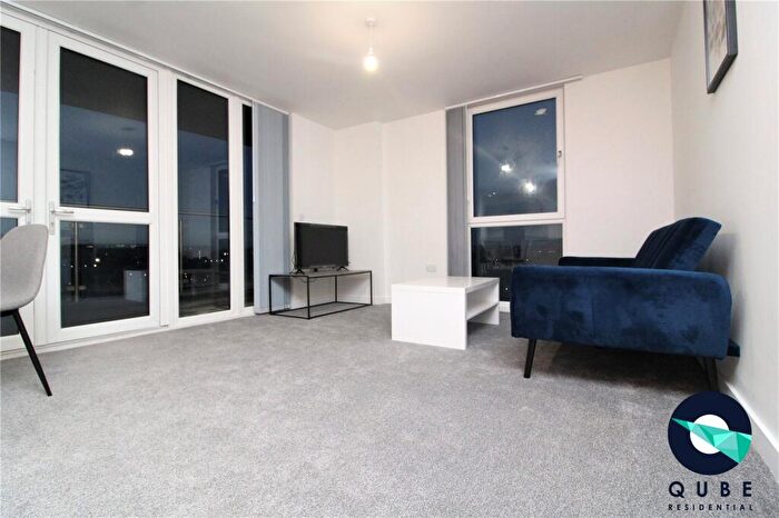 2 Bedroom Flat To Rent In Adelphi Wharf, Adelphi Street, Salford, Greater Manchester, M3