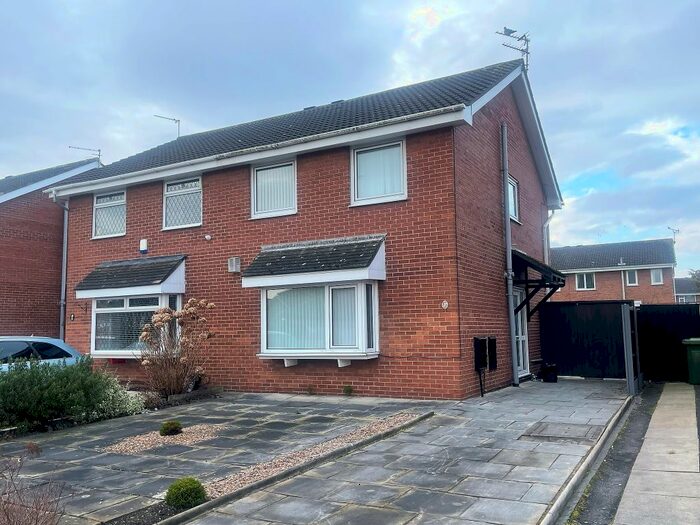 3 Bedroom Semi-Detached House To Rent In Ovington Drive, Southport, PR8
