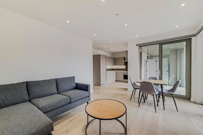 2 Bedroom Apartment To Rent In Atlantis Avenue, London, E16