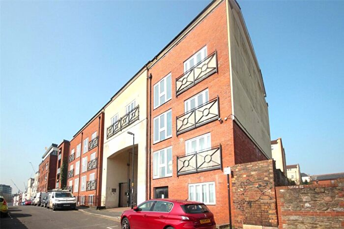 1 Bedroom Apartment To Rent In Midland Mews, Waterloo Road, Old Market, Bristol, BS2