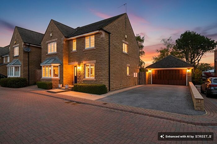 4 Bedroom Detached House For Sale In Harlech Mead, Sheffield, S10