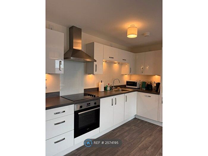 1 Bedroom Flat To Rent In Fen Street, Brooklands, Milton Keynes, MK10