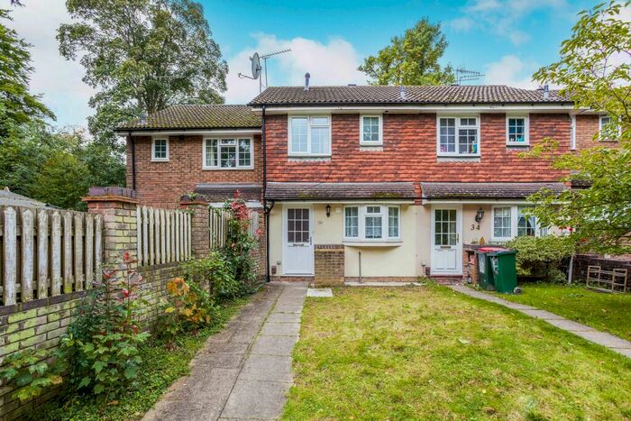 2 Bedroom Terraced House To Rent In Walton Heath, RH10