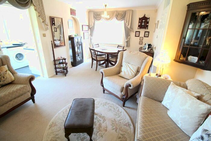 2 Bedroom Bungalow For Sale In Wolvey Road, Bulkington, Bedworth, Warwickshire, CV12