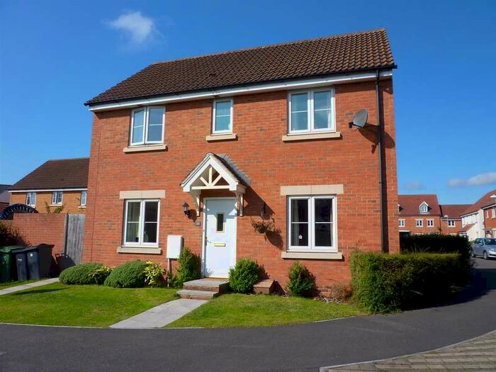 3 Bedroom Semi-Detached House To Rent In Trowbridge, BA14