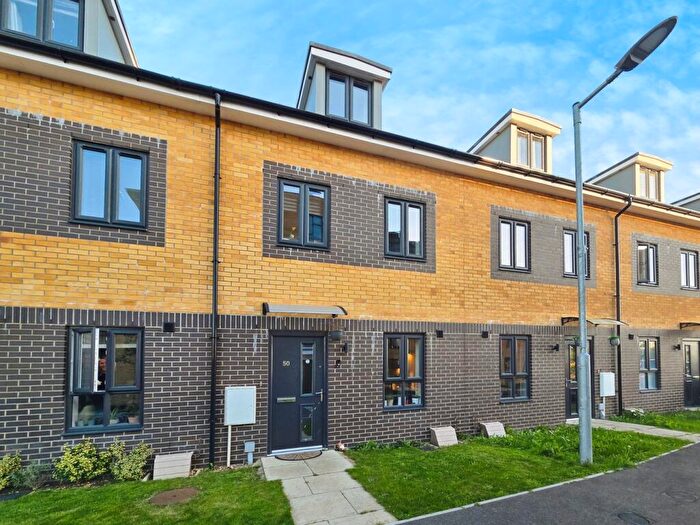 3 Bedroom Terraced House For Sale In Brambling Gardens, Poole, BH17