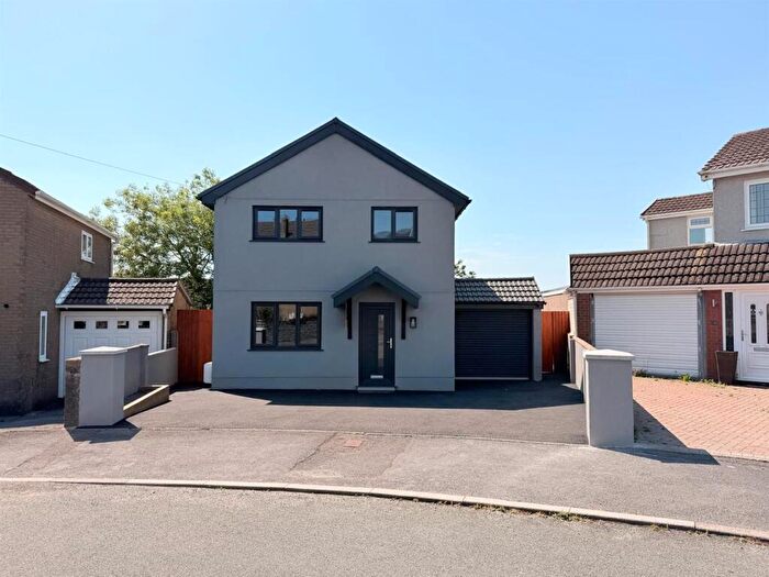 3 Bedroom Detached House For Sale In Pen-Y-Mynydd, Llanelli, SA15