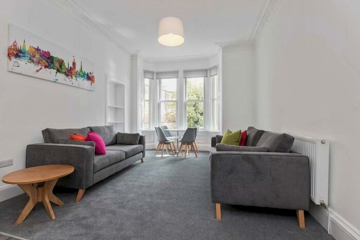 3 Bedroom Flat To Rent In Harrison Gardens, Shandon, Edinburgh, EH11