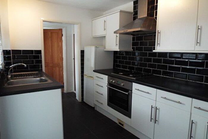 3 Bedroom Terraced House To Rent In Cecil Road, Gravesend, DA11