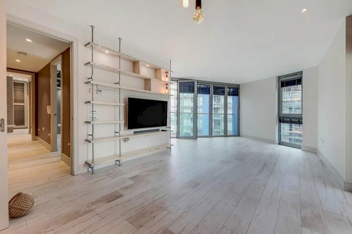 2 Bedroom Flat To Rent In Eastfields Avenue, London, SW18