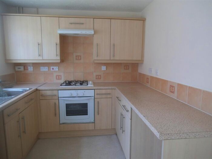 2 Bedroom End Of Terrace House To Rent In Carter Close, Swindon, SN25
