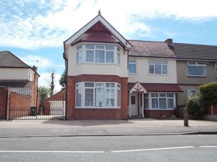 5 Bedroom Semi-Detached House To Rent In Tamworth Road, Long Eaton, NG10