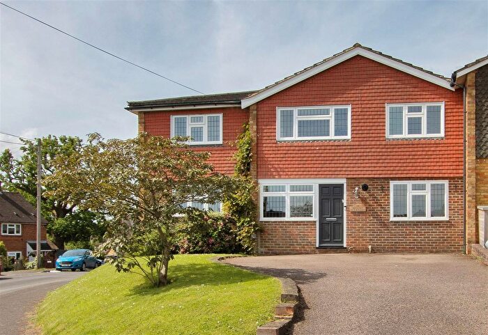 4 Bedroom End Of Terrace House For Sale In Mount Pleasant Road, Weald, Sevenoaks, TN14