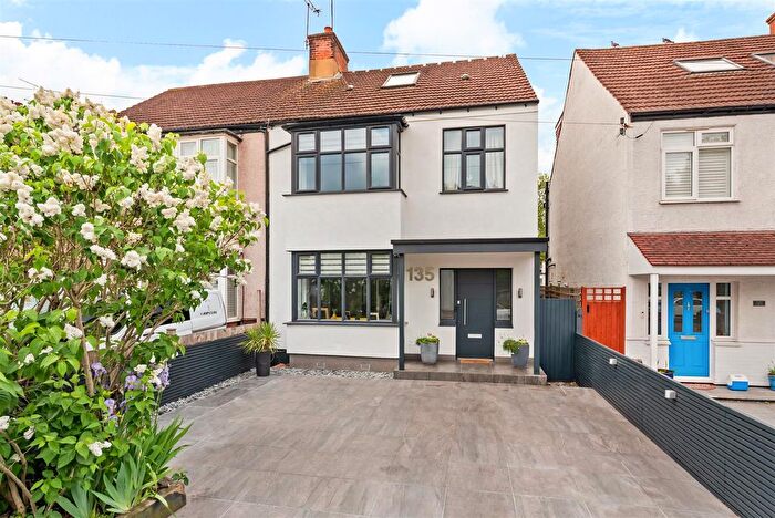 4 Bedroom Property For Sale In Wandle Road, Morden, SM4