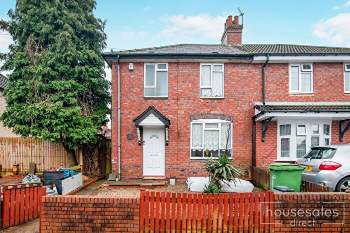 3 Bedroom Semi Detached House For Sale In French Road, Dudley, DY2