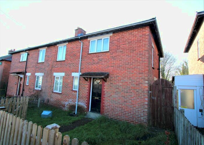 4 Bedroom Semi-Detached House To Rent In Broadlands Road, Southampton, Hampshire SO17