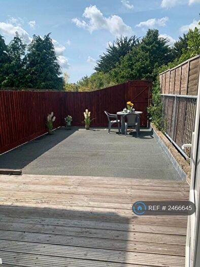 1 Bedroom Flat To Rent In Arthurs Hill, Shanklin, PO37