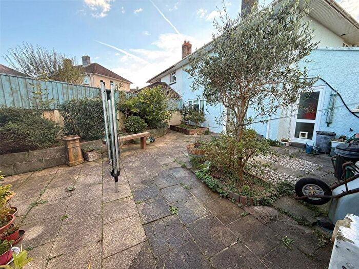 3 Bedroom Semi-Detached House For Sale In Hammond Avenue, Haverfordwest, Pembrokeshire, SA61