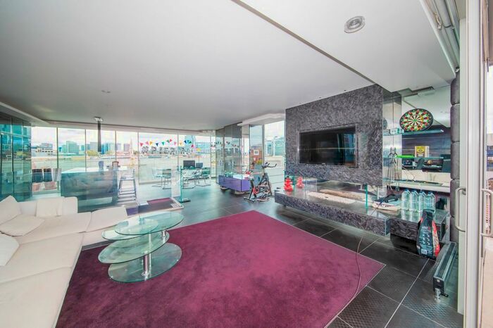 3 Bedroom Flat To Rent In Redchurch Street, Shoreditch, E2