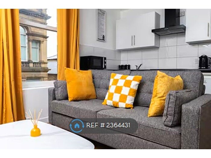 1 Bedroom Flat To Rent In Wellington Road, Dewsbury, WF13