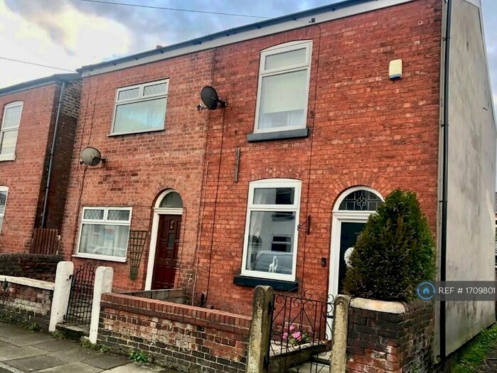 2 Bedroom Semi-Detached House To Rent In Co-Operative Street, Stockport, SK7