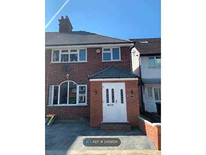 4 Bedroom Semi-Detached House To Rent In Neeld Crescent, Wembley, HA9