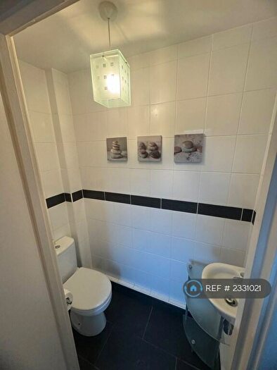 4 Bedroom Terraced House To Rent In Apollo Close, Hornchurch, RM12