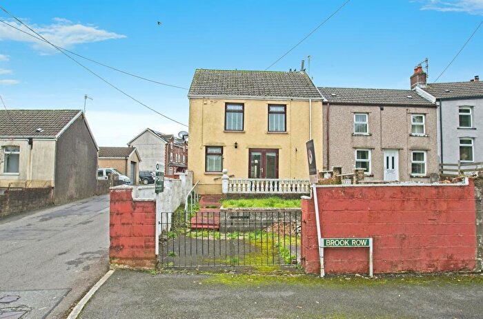 3 Bedroom End Of Terrace House For Sale In Brook Row, Fochriw, Bargoed, CF81