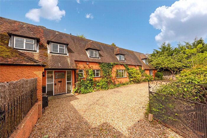 5 Bedroom Semi-Detached House To Rent In The Cottage, Northill Road, Cople, Bedford, Bedfordshire, MK44