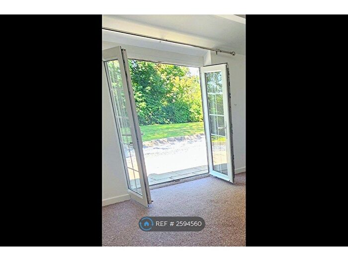 1 Bedroom Bungalow To Rent In Hollybush Cottages, Parkmill, Swansea, SA3