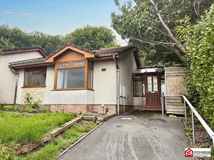 1 Bedroom Bungalow To Rent In Oak Hill Park, Skewen, Neath, Neath Port Talbot., SA10