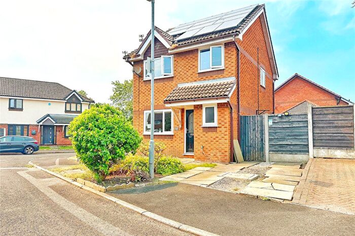 3 Bedroom Detached House For Sale In Partridge Rise, Littlemoss, Droylsden, Manchester, M43