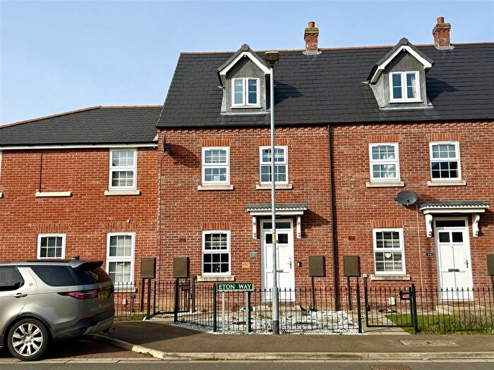 3 Bedroom End Terrace House For Sale In Eton Way, Boston, PE21