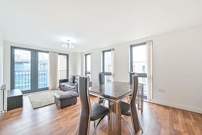 2 Bedroom Flat To Rent In Charcot Road, Colindale, London, NW9