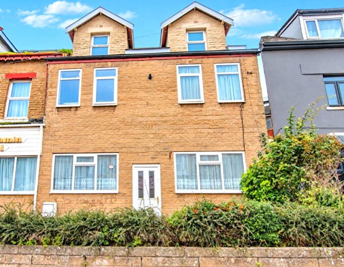 6 Bedroom End Of Terrace House For Sale In Broad Lane House, Lytham Road, Blackpool, Blackpool, FY1