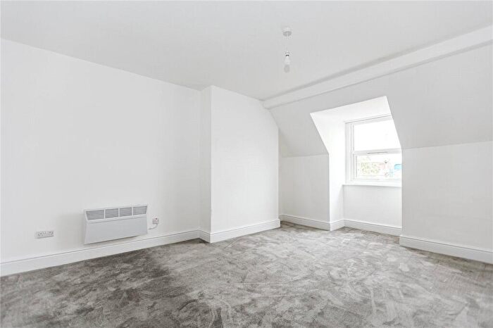 5 Bedroom Maisonette To Rent In Henleaze Road, Henleaze, Bristol, BS9