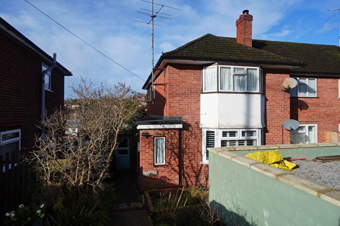 2 Bedroom Flat For Sale In Herbert Road, High Wycombe, HP13